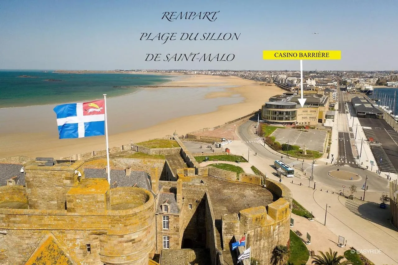 Magnifique appartement près de la mer, Jacuzzi, vélos électriques en Bretagne Le Vivier-sur-Mer