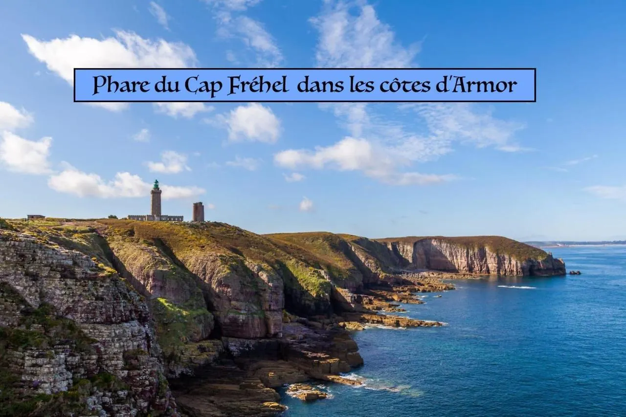 Magnifique appartement près de la mer, Jacuzzi, vélos électriques en Bretagne Le Vivier-sur-Mer 0*,