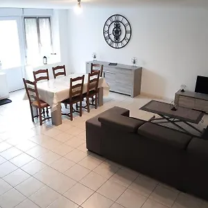 Hébergement de vacances Jolie Maison Proche Mont St Michel Et Saint Malo